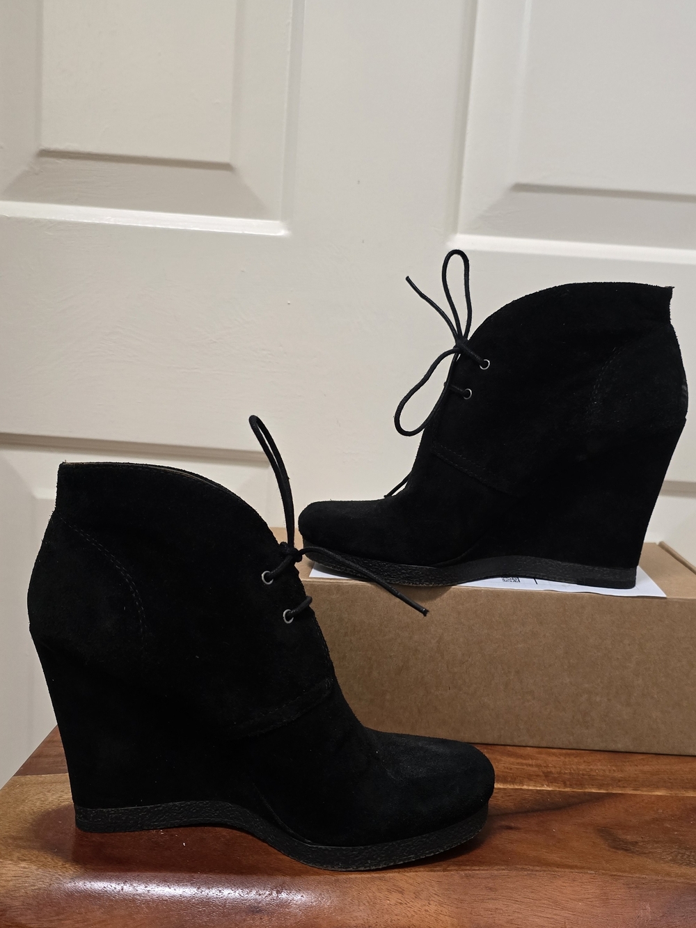 Nine West Vintage America Black Women Suede Wedge Heeled Booties Size 8M
